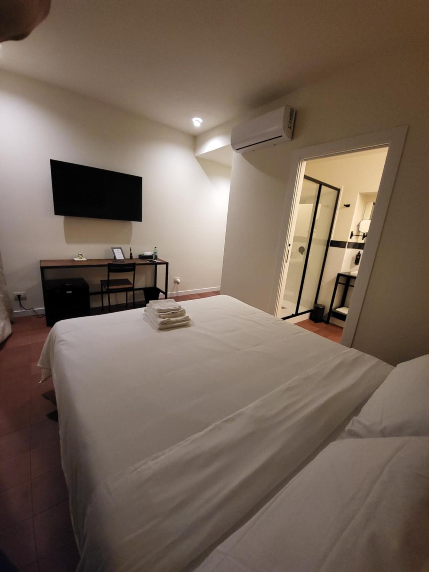 Tenuta Del Duca Fiumicino Locanda E Hostaria Guest House Luaran gambar